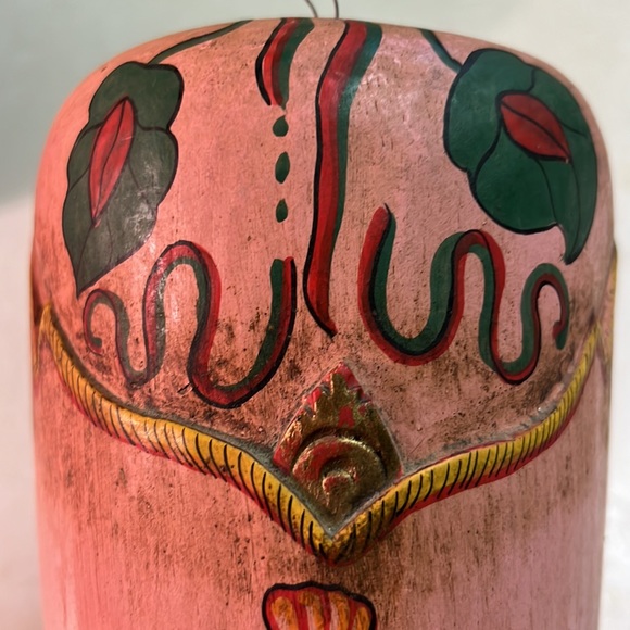 Mask - Picture 4 of 6